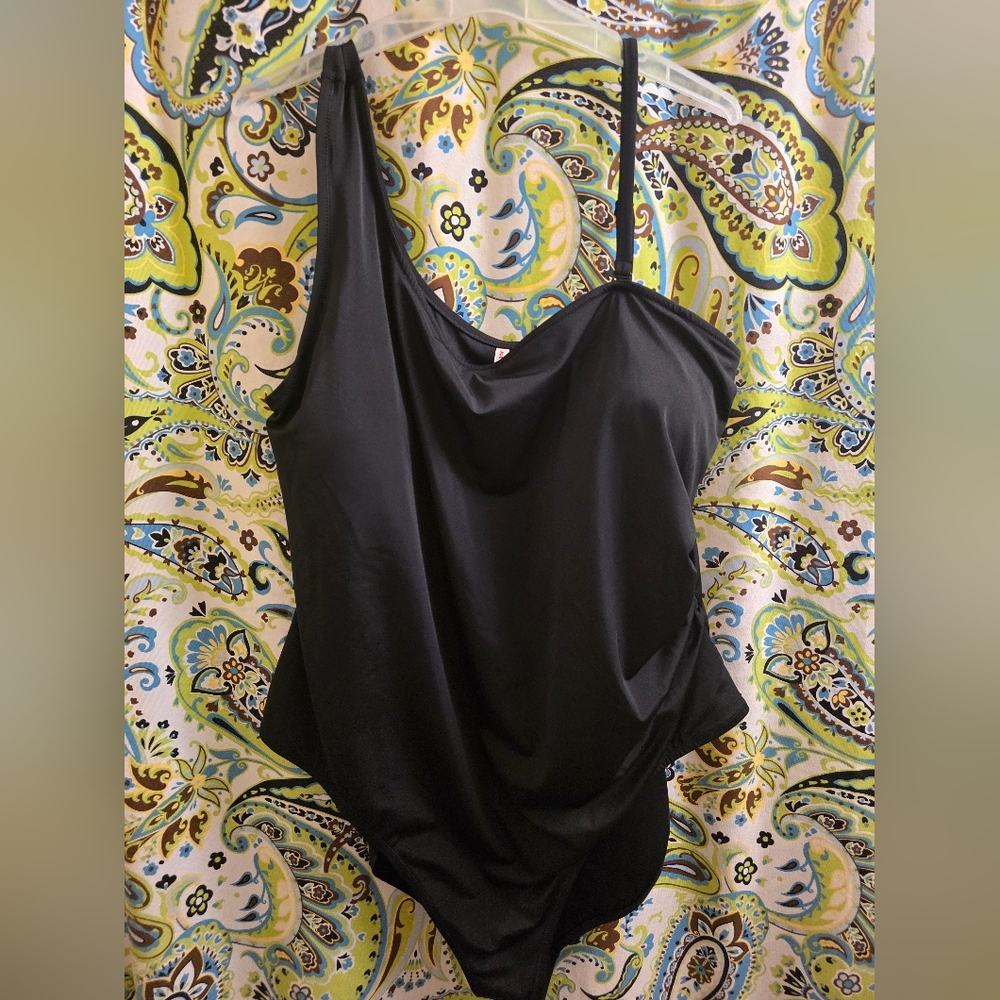One Shoulder Black Swimsuit